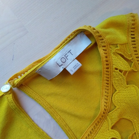 🌼Loft Sunny Lace Tank in Marigold🌼 - Picture 7 of 7